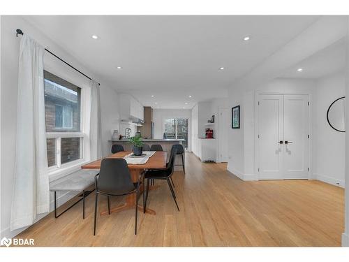 90 Larkin Drive, Barrie, ON - Indoor Photo Showing Dining Room