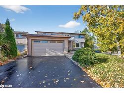 35 Glenridge Road  Barrie, ON L4N 2X9