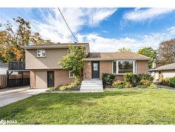 262 Duckworth Street  Barrie, ON L4M 3X2