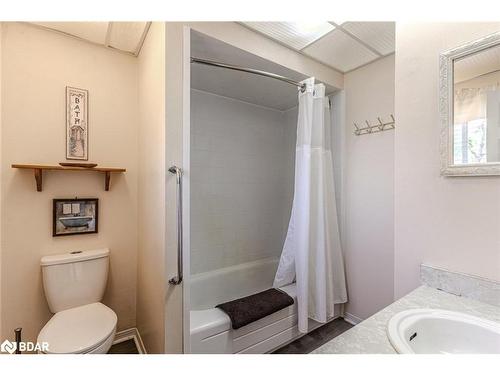 39 Grandview Crescent, Oro-Medonte, ON - Indoor Photo Showing Bathroom