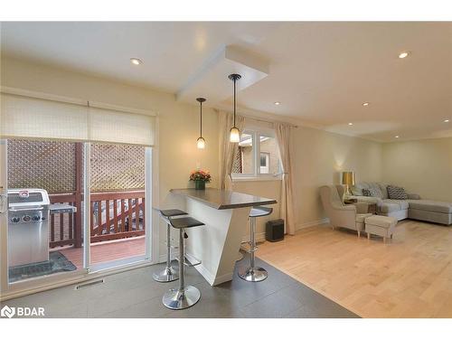 4207 Trapper Crescent, Mississauga, ON - Indoor