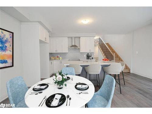 25 Amsterdam Drive, Barrie, ON - Indoor Photo Showing Dining Room