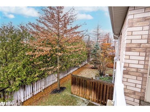 2-141 Sydenham Wells, Barrie, ON - Outdoor
