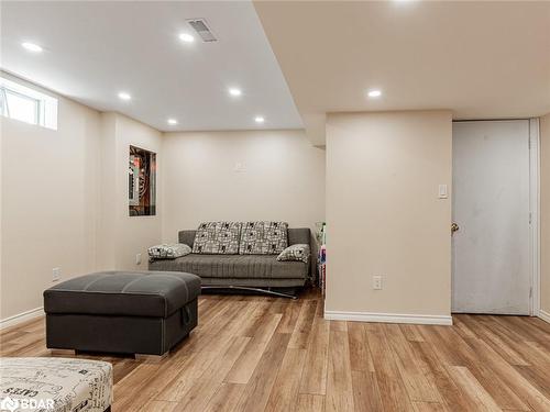 129 Flagstone Way, Newmarket, ON - Indoor Photo Showing Basement