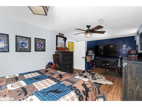 13 Kate Aitken Crescent, New Tecumseth, ON - Indoor