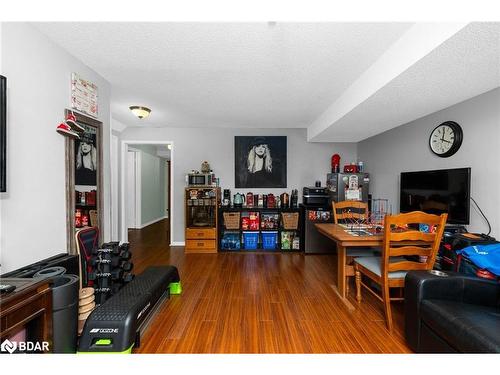 13 Kate Aitken Crescent, New Tecumseth, ON - Indoor