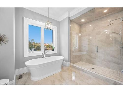 161 Perryman Court, Erin, ON - Indoor Photo Showing Bathroom