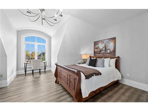 161 Perryman Court, Erin, ON - Indoor Photo Showing Bedroom