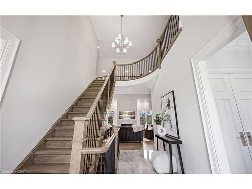 161 Perryman Court, Erin, ON - Indoor Photo Showing Other Room