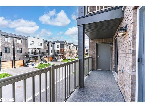 5-23 Hay Lane, Barrie, ON - Outdoor With Balcony With Exterior