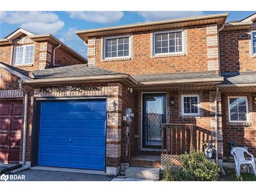 193 Nathan Crescent  Barrie, ON L4N 0S4