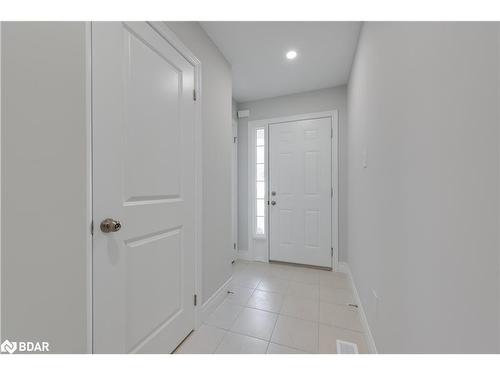 22 Mcconnell Crescent, Bracebridge, ON - Indoor Photo Showing Other Room