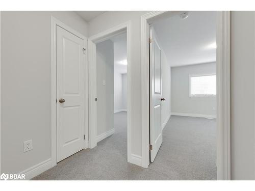 22 Mcconnell Crescent, Bracebridge, ON - Indoor Photo Showing Other Room
