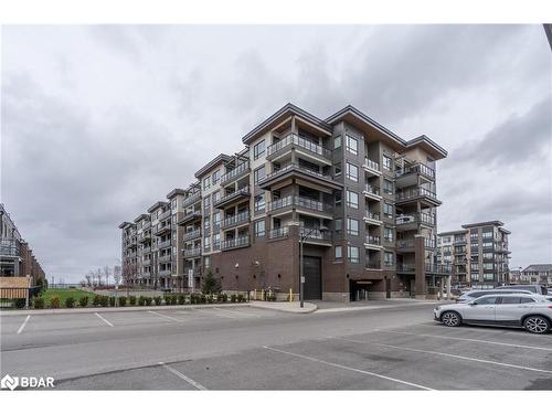 210-40 Esplanade Lane, Grimsby, ON - Outdoor With Balcony With Facade