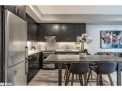 210-40 Esplanade Lane, Grimsby, ON - Indoor