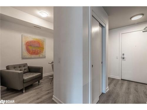 210-40 Esplanade Lane, Grimsby, ON - Indoor Photo Showing Other Room