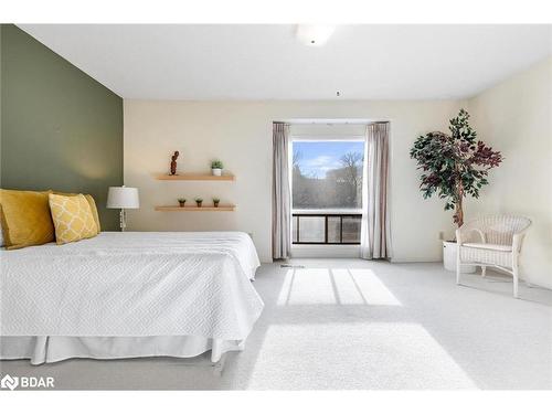 4097 Pheasant Run, Mississauga, ON - Indoor Photo Showing Bedroom