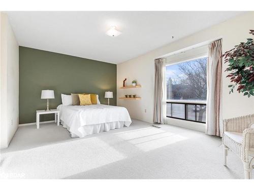 4097 Pheasant Run, Mississauga, ON - Indoor Photo Showing Bedroom