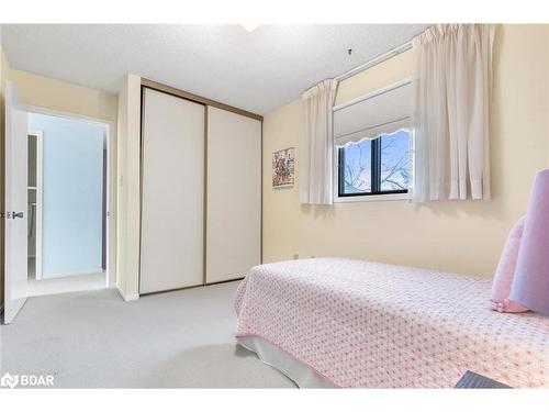 4097 Pheasant Run, Mississauga, ON - Indoor Photo Showing Bedroom