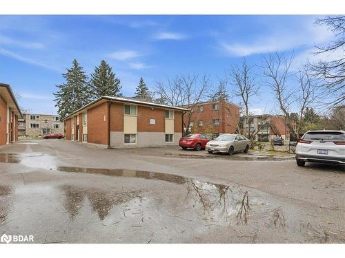 72 Barbara Crescent, Kitchener, ON 