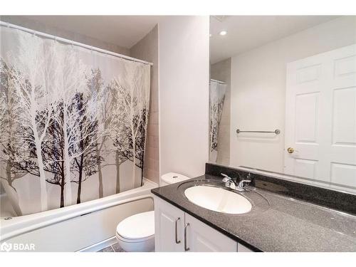 1005-6 Toronto Street, Barrie, ON - Indoor Photo Showing Bathroom