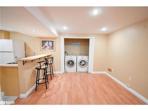 Bsmt-181 Civic Centre Drive, Whitby, ON - Indoor Photo Showing Laundry Room