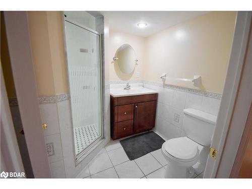 Bsmt-181 Civic Centre Drive, Whitby, ON - Indoor Photo Showing Bathroom