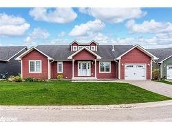 10 Grew Crescent  Penetanguishene, ON L9M 0A4