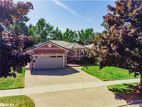 8 Kell Place, Barrie, ON - Outdoor