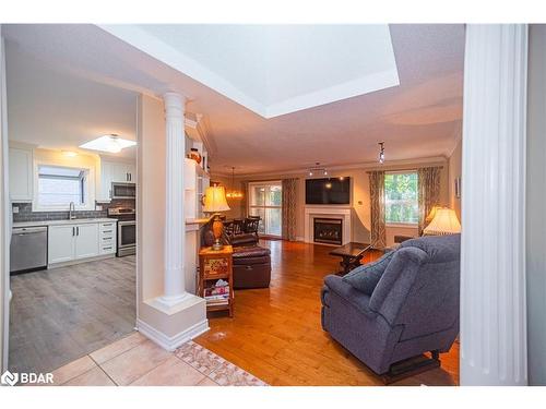 8 Kell Place, Barrie, ON - Indoor With Fireplace