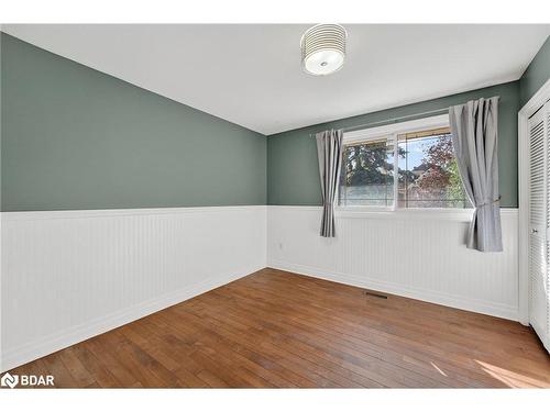 15 Rodney Street, Barrie, ON - Indoor Photo Showing Other Room