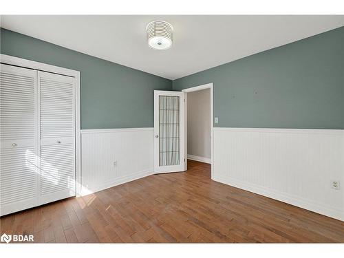 15 Rodney Street, Barrie, ON - Indoor Photo Showing Other Room