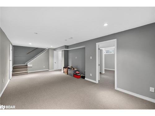 15 Rodney Street, Barrie, ON - Indoor Photo Showing Other Room