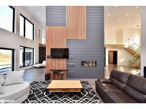 57 Glenhuron Drive, Springwater, ON - Indoor