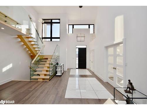 57 Glenhuron Drive, Springwater, ON - Indoor Photo Showing Other Room