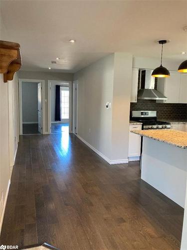 A-355 Leacock Drive, Barrie, ON - Indoor Photo Showing Kitchen