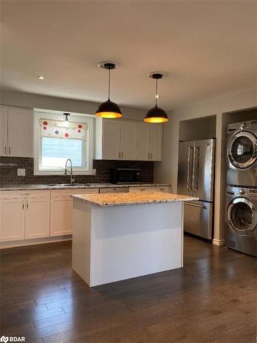 A-355 Leacock Drive, Barrie, ON - Indoor Photo Showing Kitchen