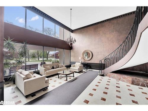 907-301 Frances Avenue, Hamilton, ON - Outdoor