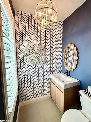 10 Waterfront Circle, Collingwood, ON - Indoor Photo Showing Bathroom