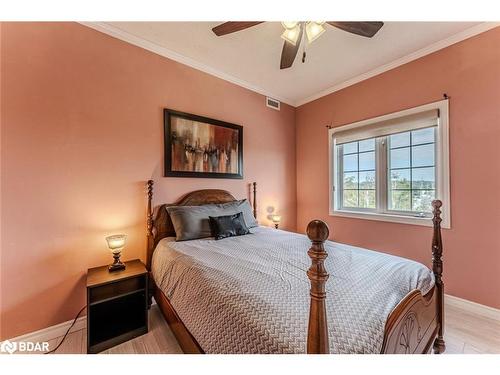 402-40 Ferndale Drive S, Barrie, ON - Indoor Photo Showing Bedroom