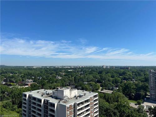 1702-370 Martha Street, Burlington, ON - Outdoor With View