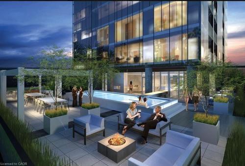 1702-370 Martha Street, Burlington, ON - Outdoor