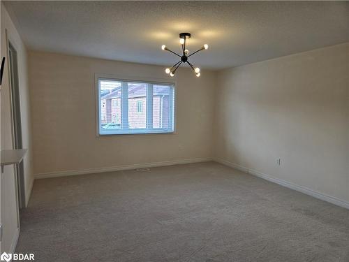 8 Beasley Grove, Ancaster, ON - Indoor Photo Showing Other Room