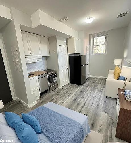 12-372 Darling Street, Brantford, ON - Indoor