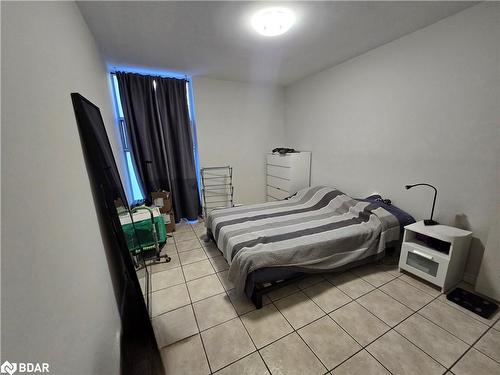 103-40 Homewood Avenue, Toronto, ON - Indoor Photo Showing Bedroom