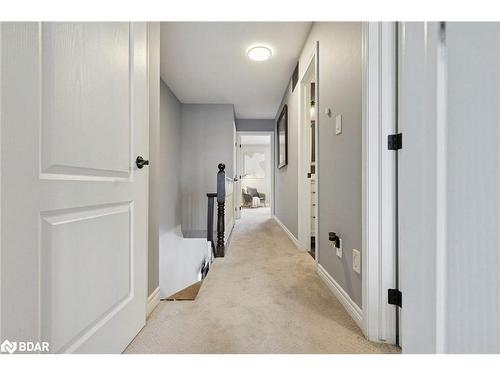 1427 Treeland Street, Burlington, ON - Indoor Photo Showing Bedroom