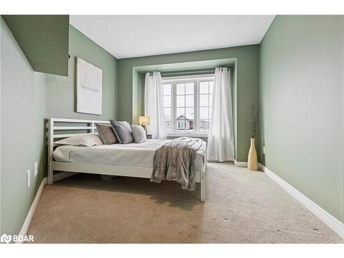 1427 Treeland Street, Burlington, ON - Outdoor