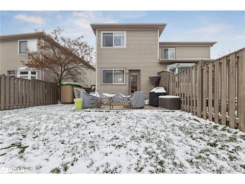 1427 Treeland Street, Burlington, ON - Outdoor