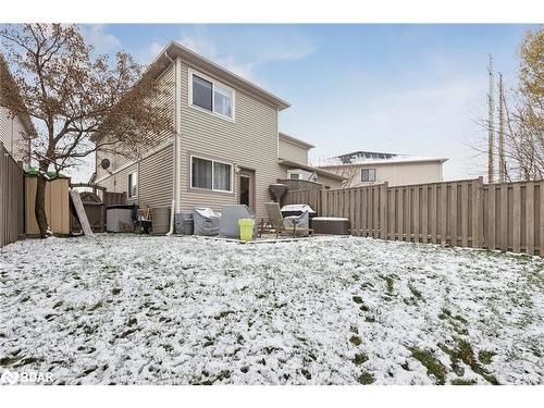 1427 Treeland Street, Burlington, ON - 