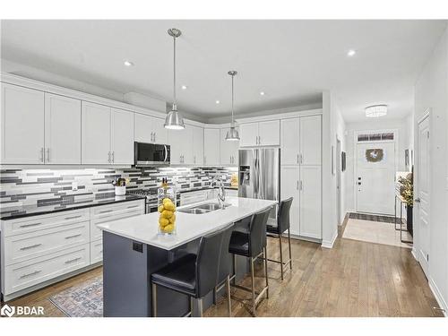 29-37 Brookside Terrace, Smith-Ennismore, ON - Indoor Photo Showing Kitchen With Double Sink With Upgraded Kitchen